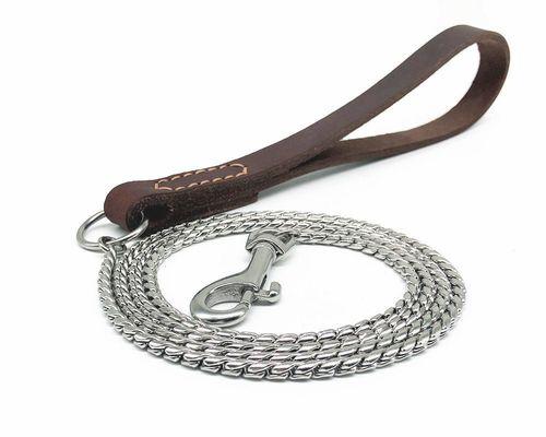 金毛牵引绳的使用方法与注意事项（让你的金毛牵引更轻松愉快，绳索选择要合适）(图2)