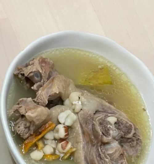 狗狗发奶的汤品选择(为你的宠物提供丰富的营养汤品)(图3) 狗狗发奶的汤品选择(为你的宠物提供丰富的营养汤品)(图3)