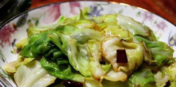 泰迪生宝宝的饮食搭配秘籍(宝宝成长需要营养,探索适合泰迪的饮食方案)(图1) 泰迪生宝宝的饮食搭配秘籍(宝宝成长需要营养,探索适合泰迪的饮食方案)(图1)